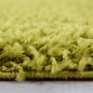 Preview: Moderner Hochflor Teppich in Moosgrün – stilvolles Design und angenehme Haptik