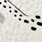 Preview: Kinderzimmer Teppich Spielzimmer glückliche Giraffe weich in beige creme schwarz