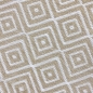 Preview: Stilvoller Outdoor-Teppich mit klassischem Rautenmuster in beige