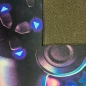 Preview: Auffälliger Gaming-Teppich mit lebendig-bunten neon-farbigen Symbolen und schwebendem Controller