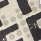 Preview: Grafischer Küchenteppich Beige mit Coffee-Typografie und Tassen