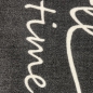 Preview: Grafischer Küchenteppich Schwarz mit Coffee-Time-Typografie und Linie