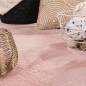 Preview: Teppich rosa Hasenfell-Optik elegant weich mit feinem Schimmer modern