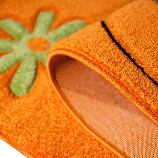 Süßer Kinderzimmerteppich mit Schmetterlingsdesign in orange