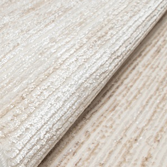 Klassisch-dezenter Teppich | elegant gestreift | beige