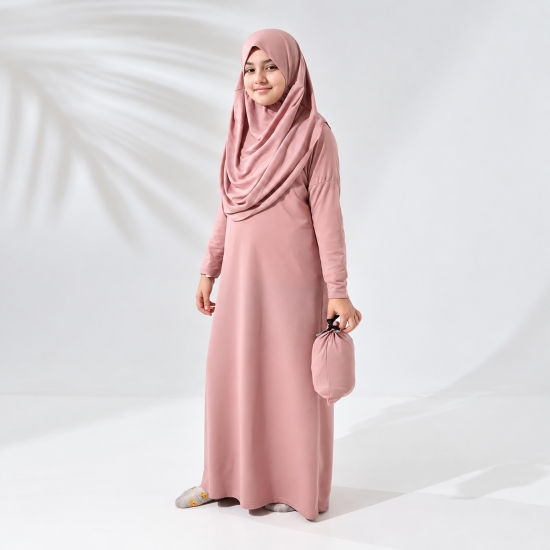 Preview: Rosa Kinder Gebetsset 5-teilig mit Motivteppich Kleid und Gebetskette