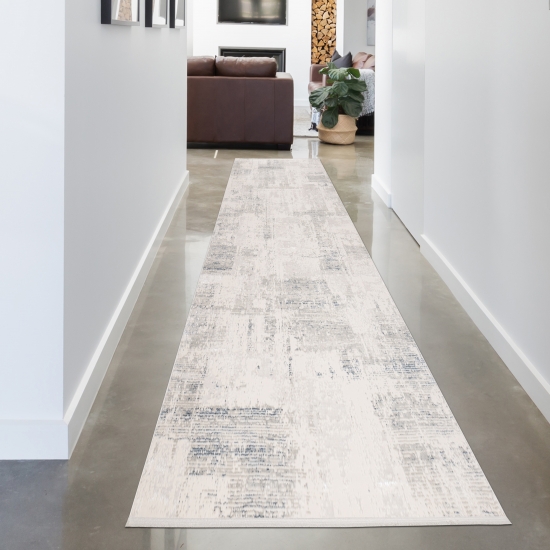 Preview: Eleganter Wohnzimmer-Teppich | glänzend | in blau-weiß Preview: Eleganter Wohnzimmer-Teppich | glänzend | in blau-weiß