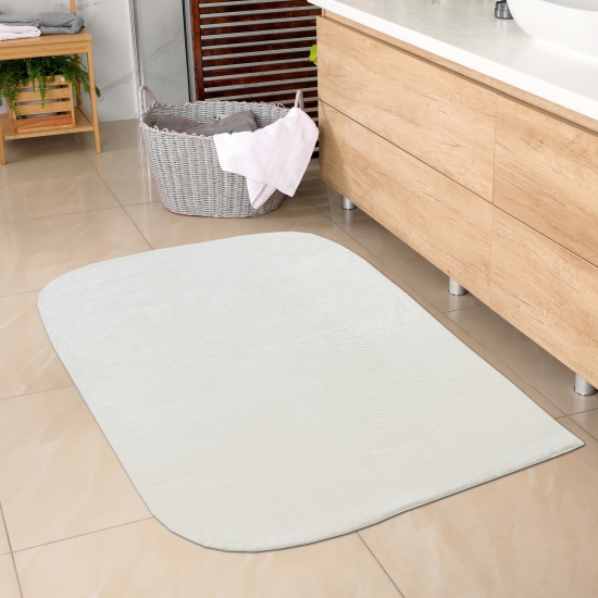 Badezimmer Teppich mit abgerundeten Ecken | waschbar | in creme