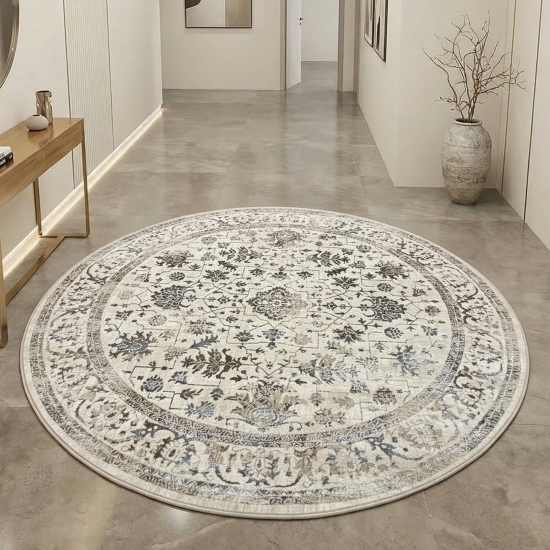 Preview: Schlichter Orientteppich – Blumen verziertes Design – in creme