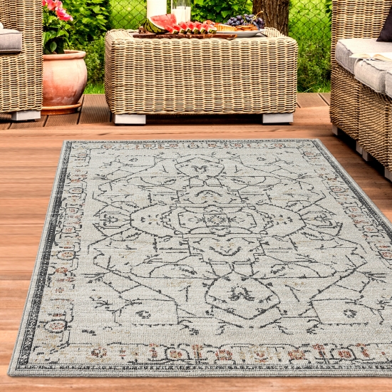 Orientteppich In- & Outdoor • betonte Verzierungen • in creme