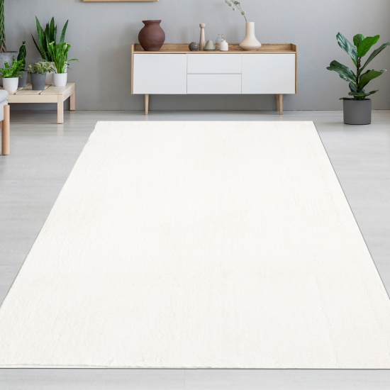 Einfarbiger Wohnzimmerteppich pflegeleicht strapazierfähig in creme
