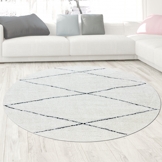 Nordisches Flair: Zeitloser Teppich mit elegantem Rautenmuster in Weiß und Schwarz für stilvolles Wohnambiente