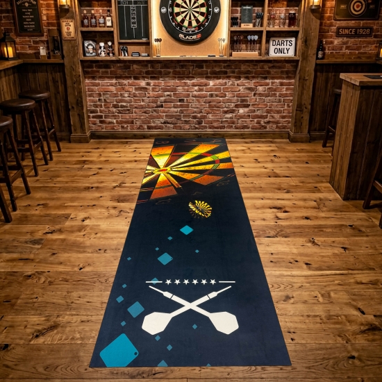 Dartmatte mit abgedruckter Dartscheibe und markierter Abwurflinie