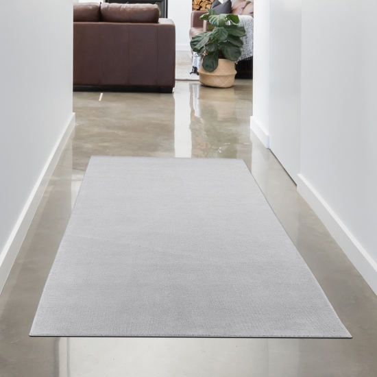 Preview: Moderner Teppich silber samtig weich pflegeleicht mit glamourösem Schimmer Preview: Moderner Teppich silber samtig weich pflegeleicht mit glamourösem Schimmer