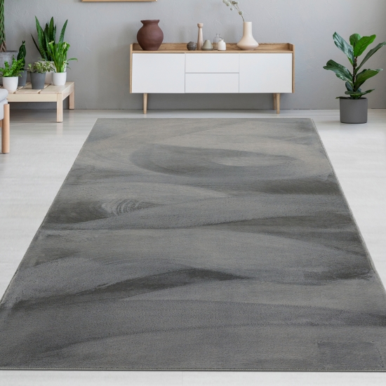 Teppich anthrazit Hasenfell-Optik elegant weich mit feinem Schimmer modern