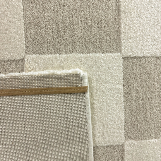 Wohnzimmerteppich im Karomuster flauschig robust in Creme Beige