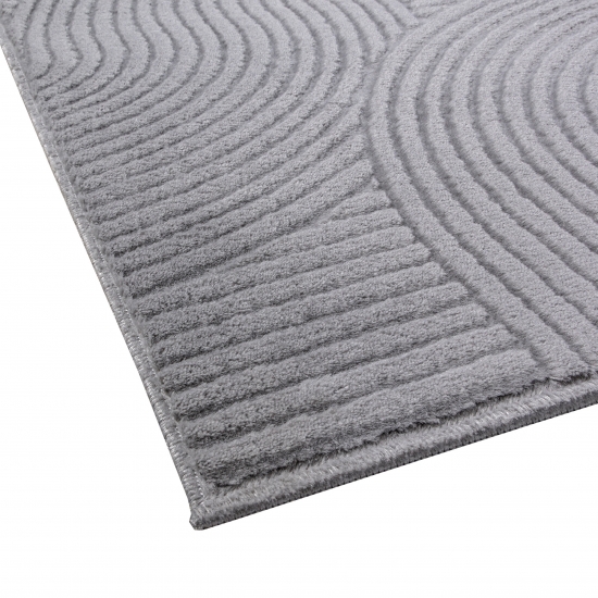 Schöner warmer Teppich mit elegantem Linienmuster in grau