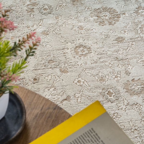 Preview: Design-Teppich beige Vintage Look elegant für moderne Wohnräume