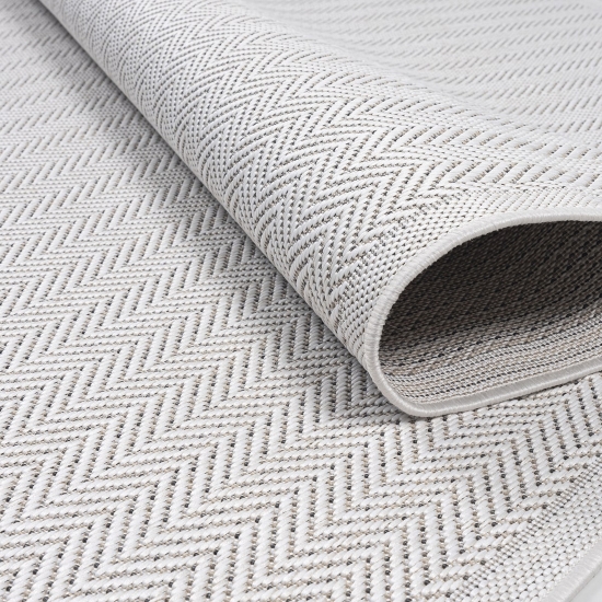 Moderner, pflegeleichter In-Outdoor Teppich mit wetterfestem Zick-Zack Muster in Beige