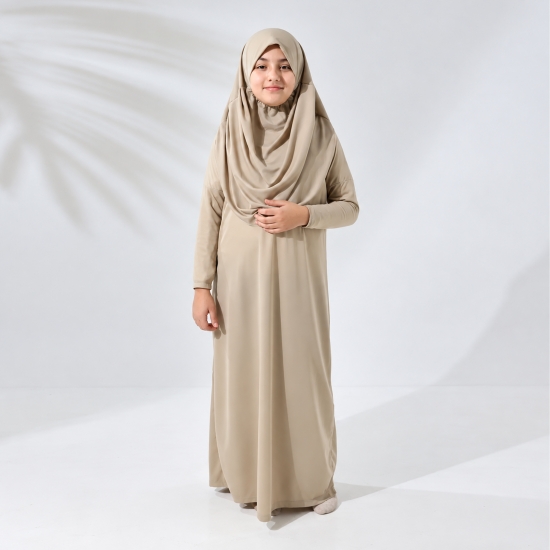Preview: Kinder Gebetsset Rosa Beige 5-teilig mit Motivteppich Kleid und Gebetskette