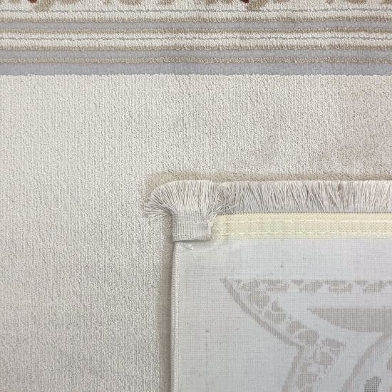 Moderner Gebetsteppich mit Mihrab-Design und feiner Ornamentik