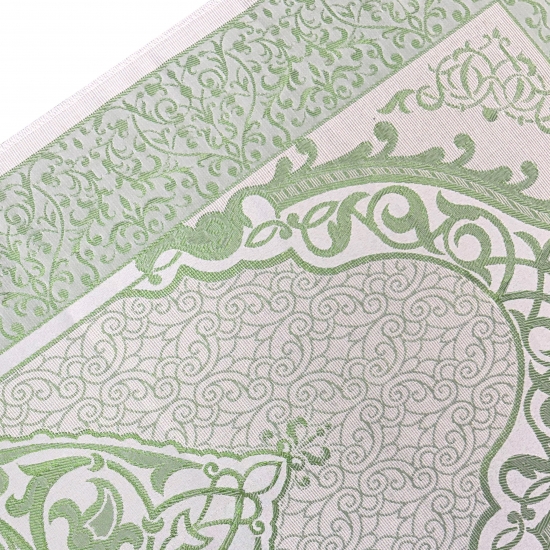 Preview: Gebetsteppich aus Taftstoff mit Tesbih und Geschenkbox hochwertig grün 65 x 110 cm