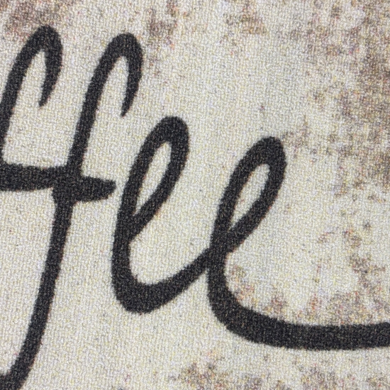 Grafischer Küchenteppich Beige mit Coffee-Time-Typografie und Linie