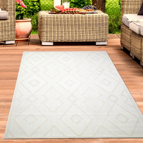 Indoor & Outdoor Sisalteppich mit Rautenmuster in creme