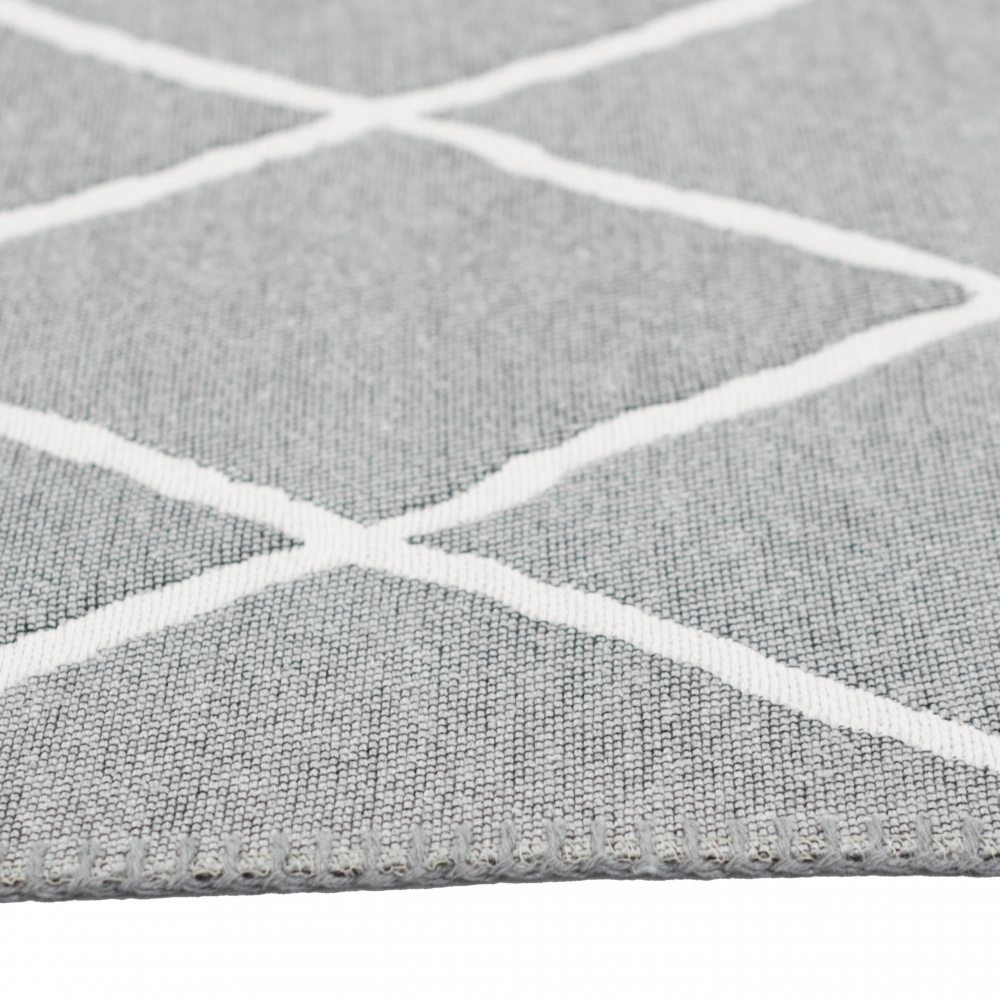 Teppich passend für drinnen & draußen | Rautendesign | wendbar