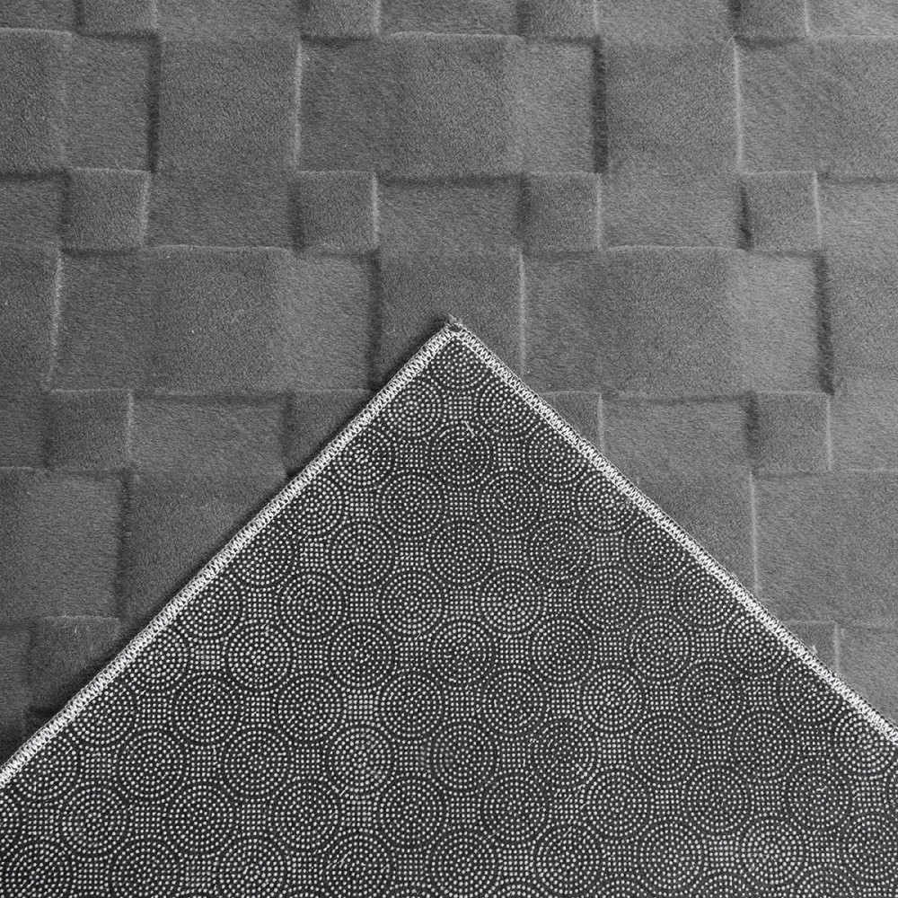 Schöner warmer Teppich mit elegantem Rautenmuster in anthrazit
