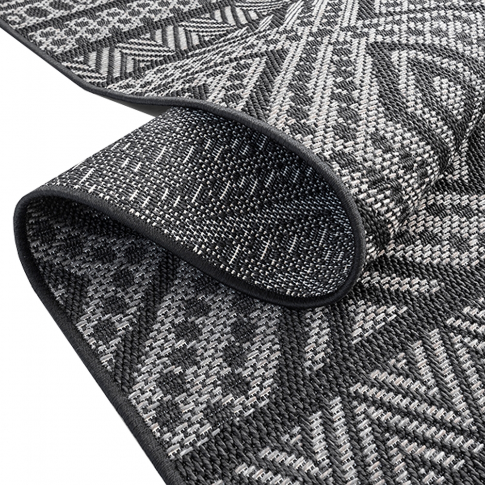 In- & Outdoorteppich im Ethno-Design – Modernes Muster in Anthrazit-Creme