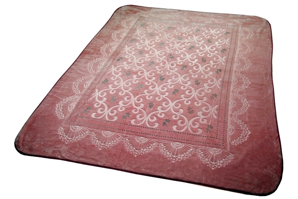 Tagesdecke Bettüberwurf Decke mit Ornamenten rosa