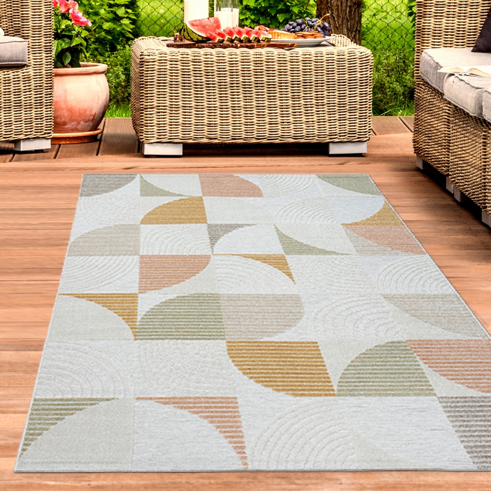 In- & Outdoor-Teppich mit geometrischem Design in natürlichen Farbtönen