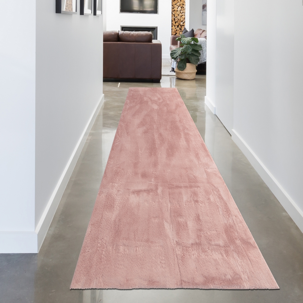 Teppich rosa Hasenfell-Optik elegant weich mit feinem Schimmer modern
