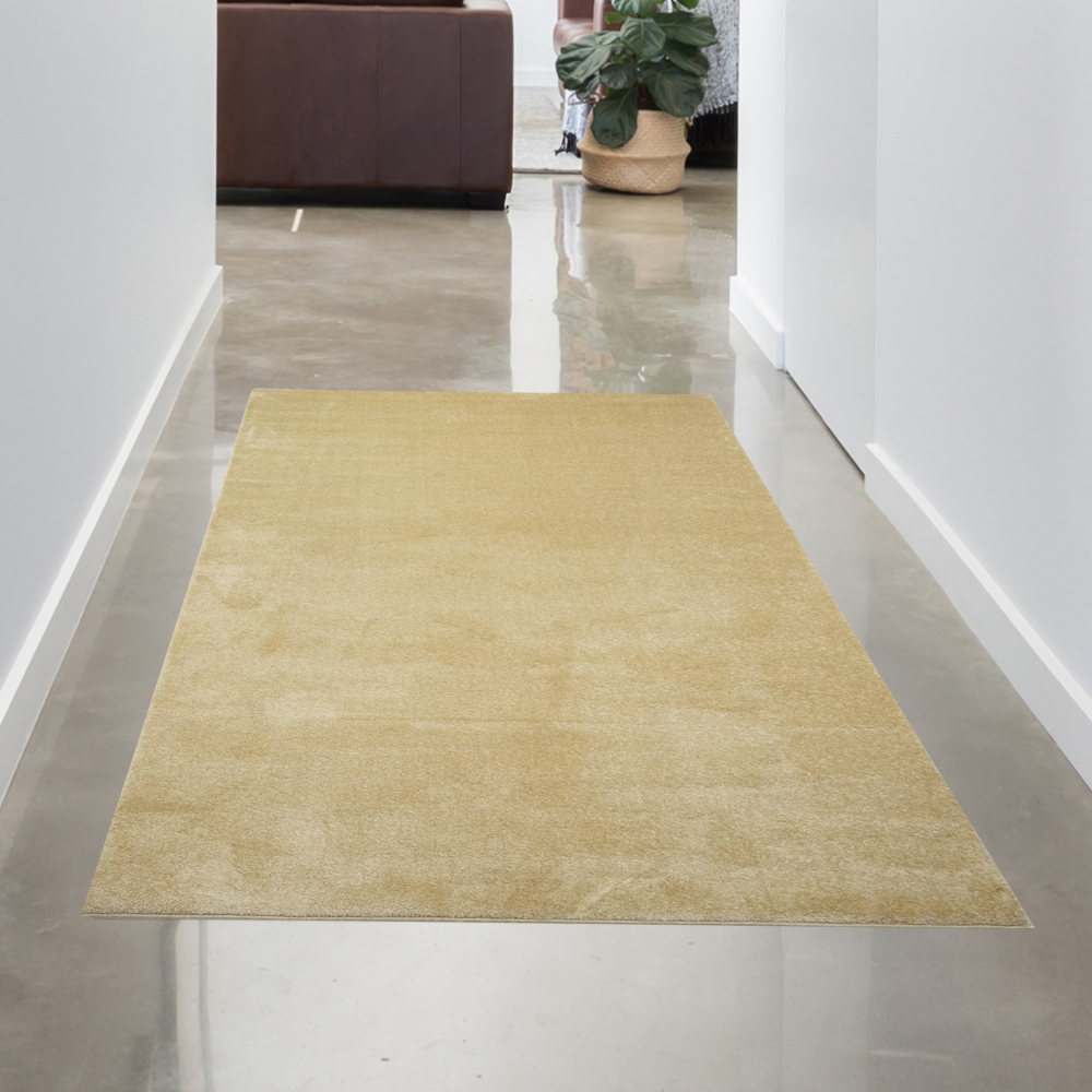 Unidesign Teppich passend für viele Zimmer in gold
