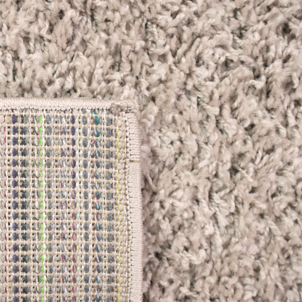 Flauschiger Teppich kuschelig warm in beige