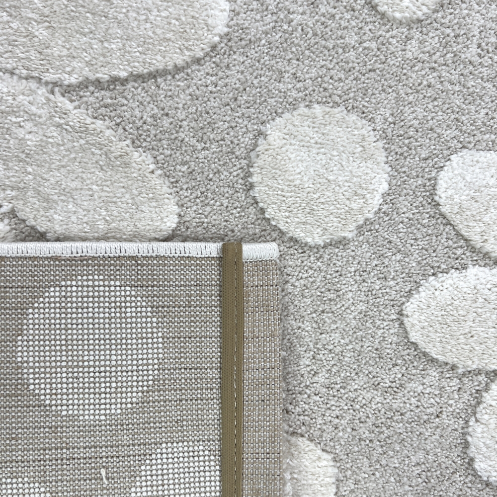 Süßer Kinderzimmerteppich mit 3D-Effekt im Blumenmuster in creme beige