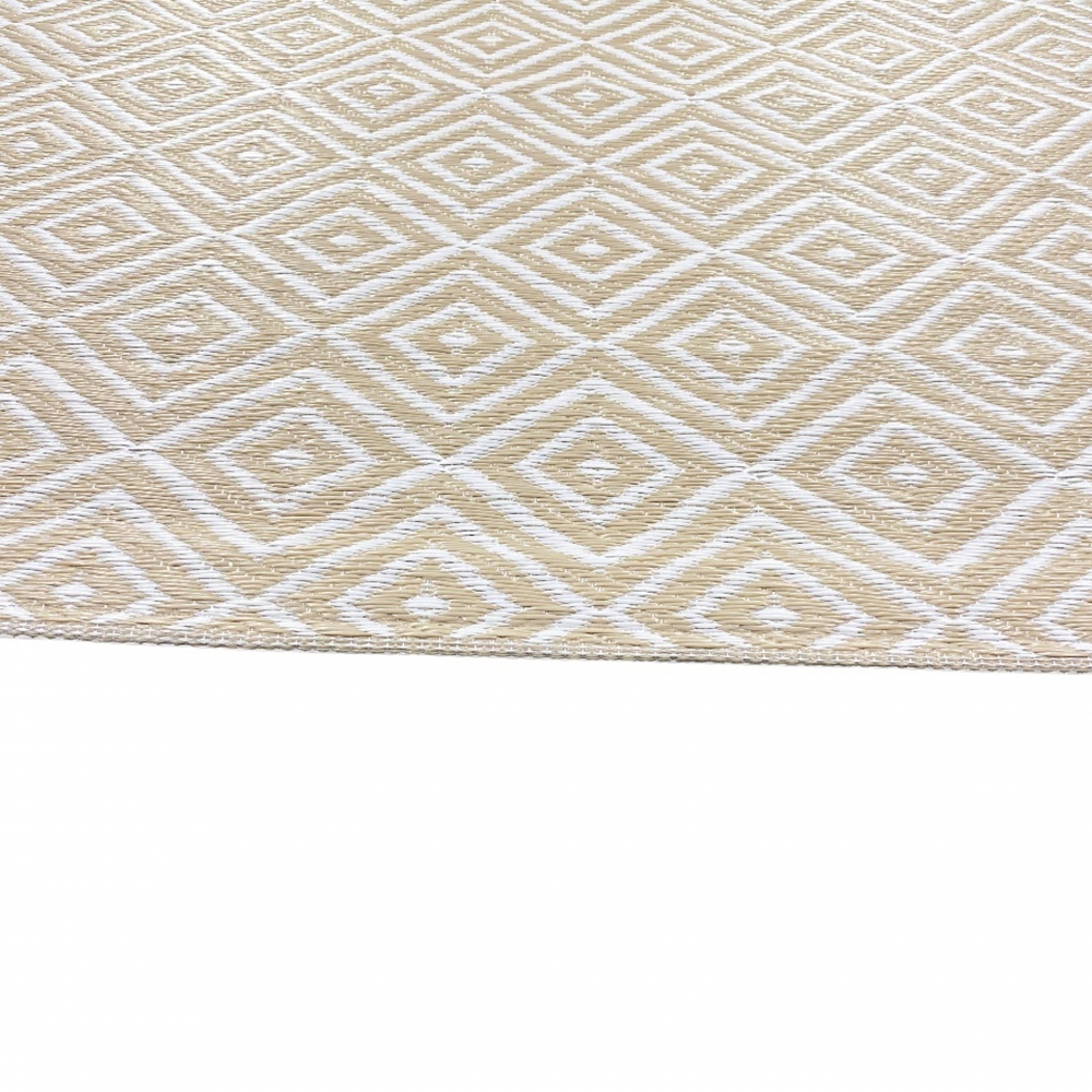 Stilvoller Outdoor-Teppich mit klassischem Rautenmuster in beige