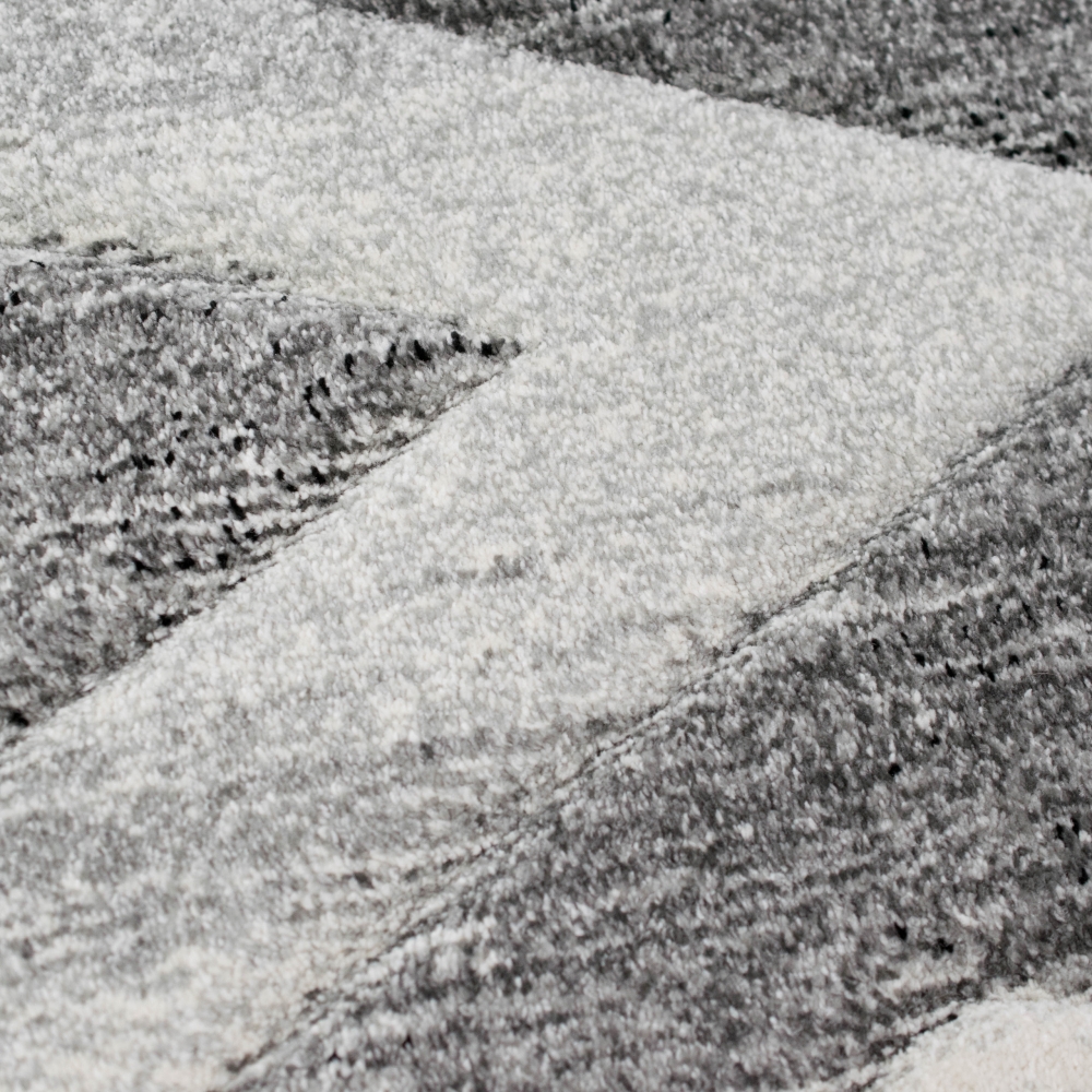Abstrakter FLURLÄUFER Teppich mit Rauten in creme grau