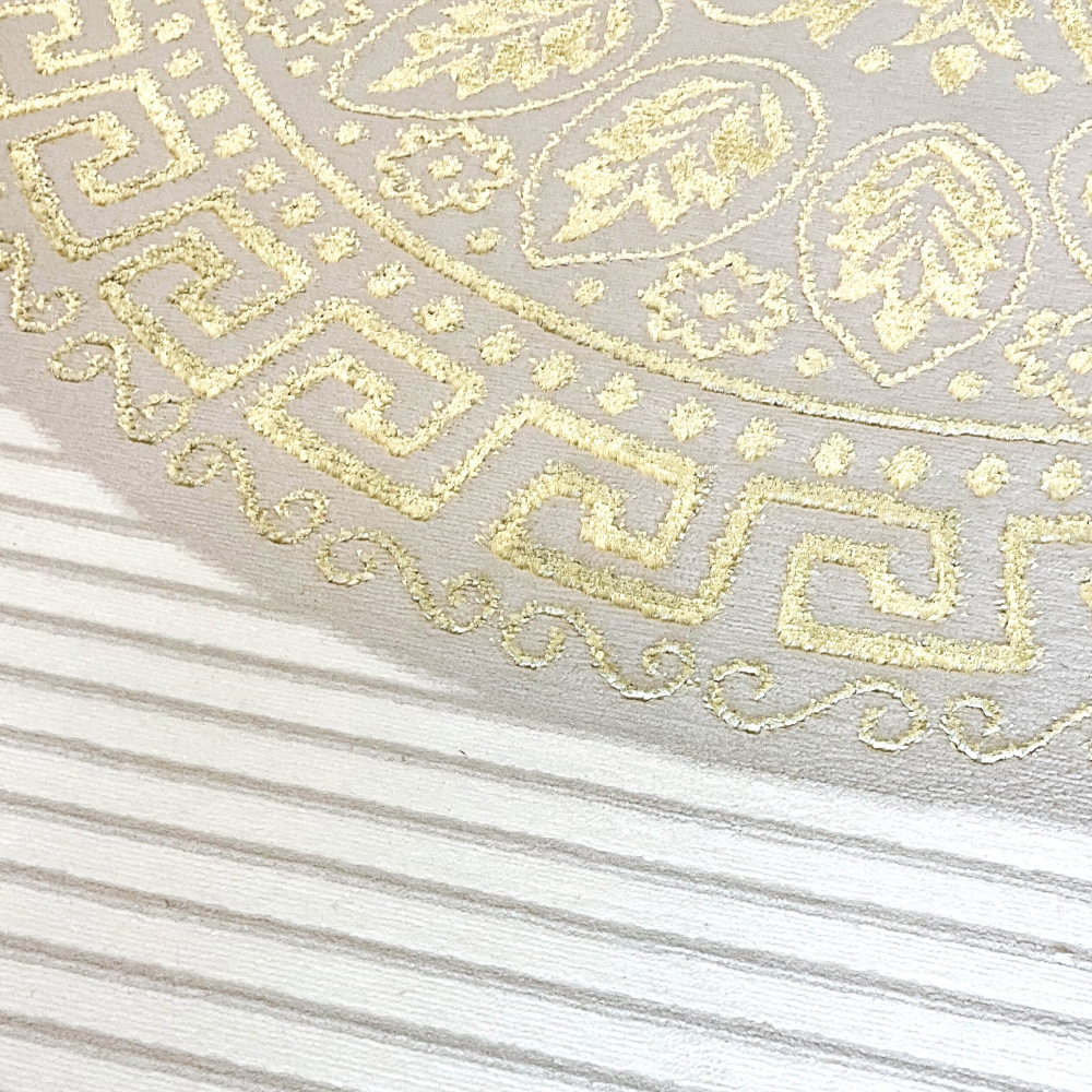 Teppich mit orientalischem Flair | luxuriös | weiß gold