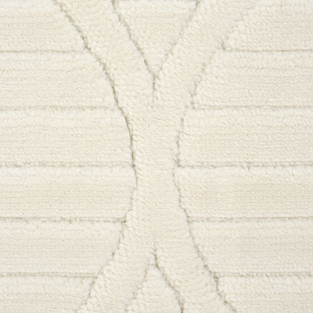 Weicher Wohnzimmerteppich mit niedrigflor und marokkanischem Muster in Creme