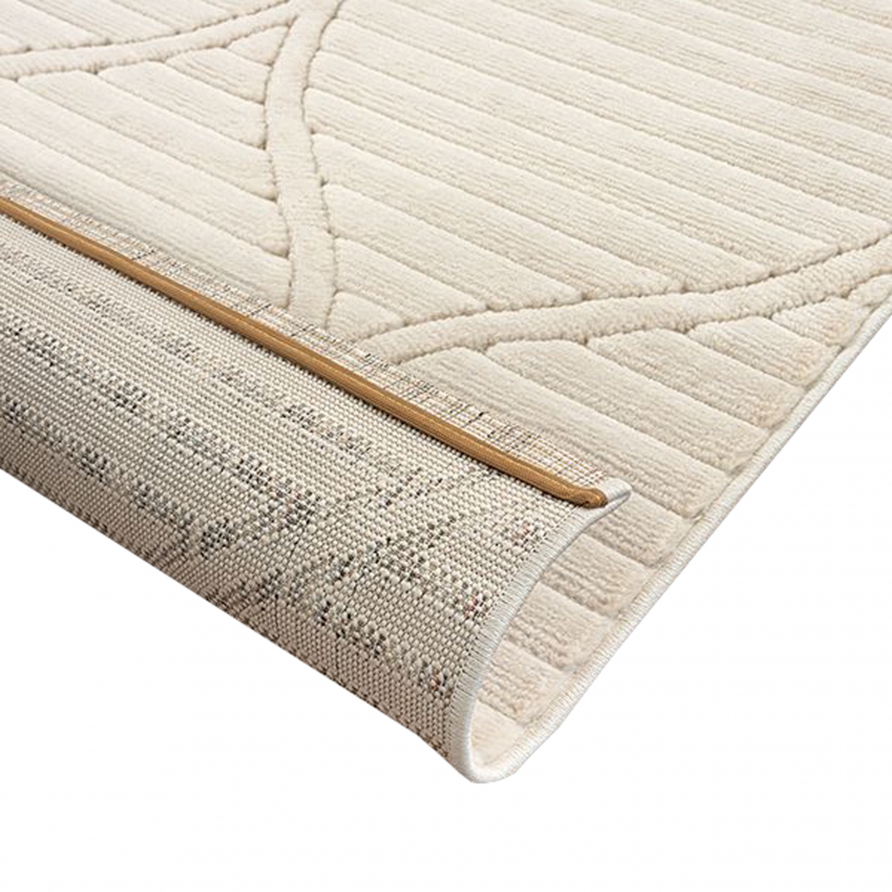 Weicher Wohnzimmerteppich mit niedrigflor und marokkanischem Muster in Beige