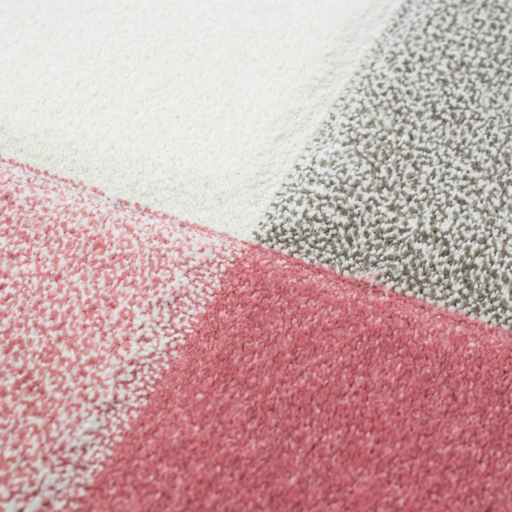 Designer Teppich Wohnzimmer mit Karo Muster in Creme Pink Grau