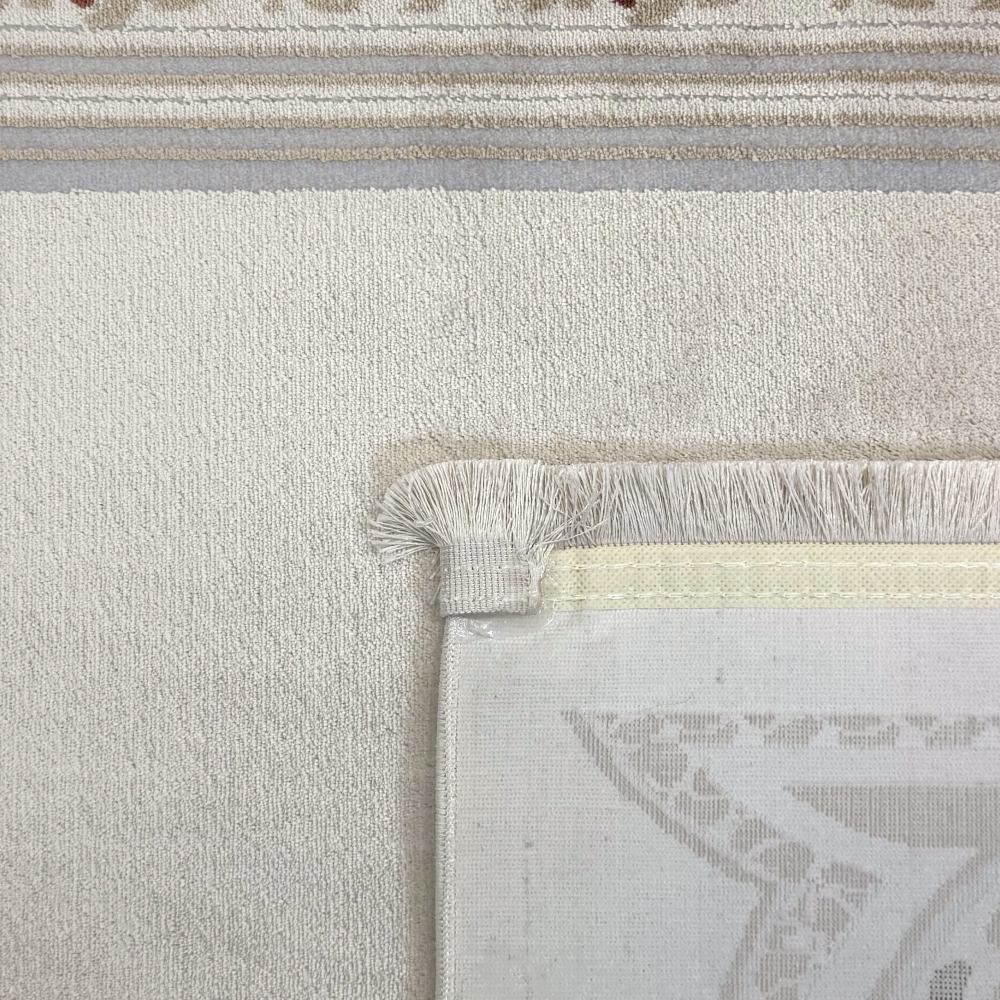 Moderner Gebetsteppich mit Mihrab-Design und feiner Ornamentik