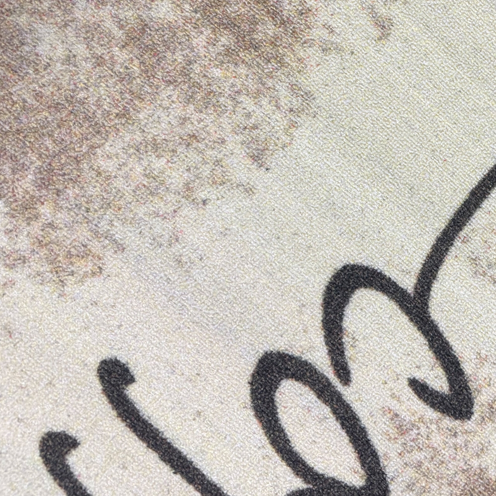 Grafischer Küchenteppich Beige mit Coffee-Time-Typografie und Linie