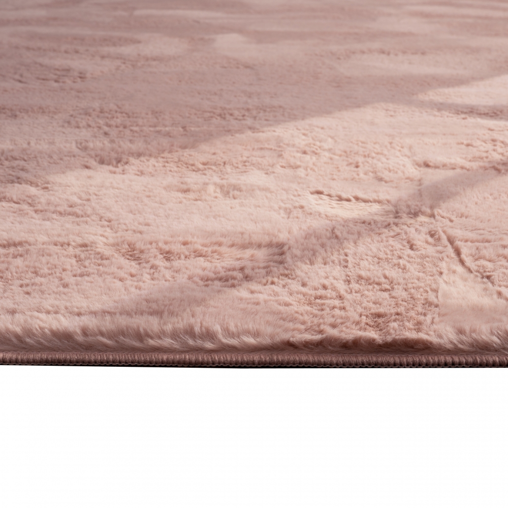 Teppich rosa Hasenfell-Optik elegant weich mit feinem Schimmer modern