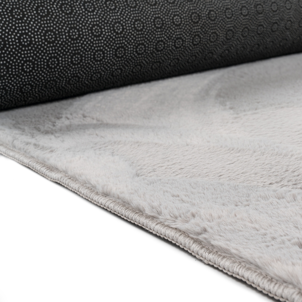 Teppich grau Hasenfell-Optik elegant weich mit feinem Schimmer modern